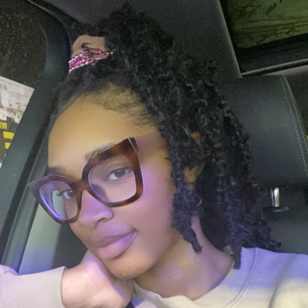 Meet your Posher, Nyah - Picture 1 of 1